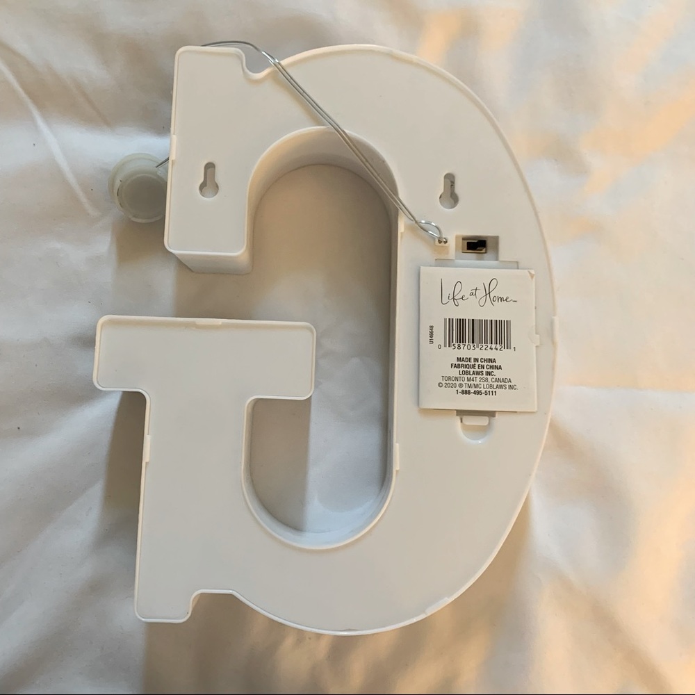 LED letter - Picture 2 of 3